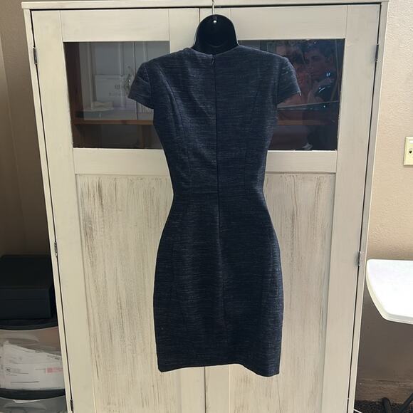 L’AGENCE Scoop Neck Dress - Picture 2 of 6